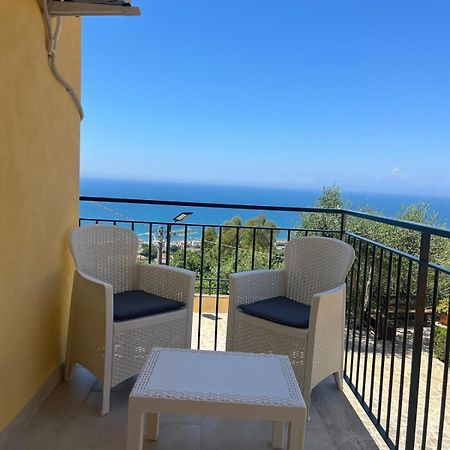 אגרופולי B&B "L'Eco Del Mare" מראה חיצוני תמונה