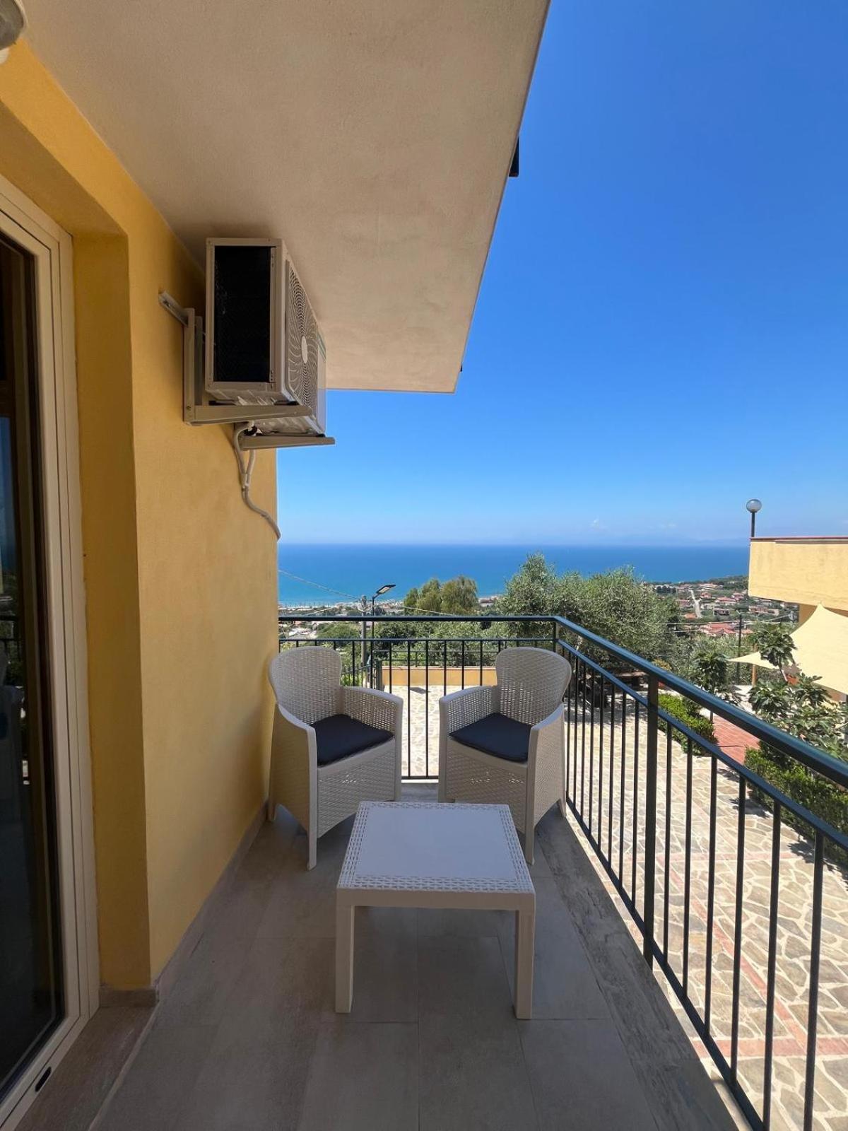 אגרופולי B&B "L'Eco Del Mare" מראה חיצוני תמונה